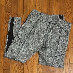 Avia Monochrome Patterned Leggings